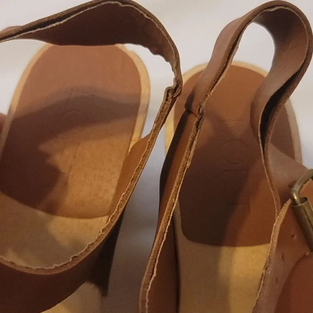 Loft leather wooden platforms size 8‎
